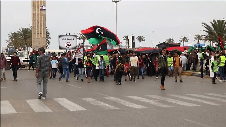 Sarı yelekliler Libya sokaklarında